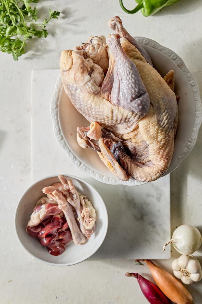 Kurcaparti - Pucolt gyöngytyúk kb. 2-2,5 kg